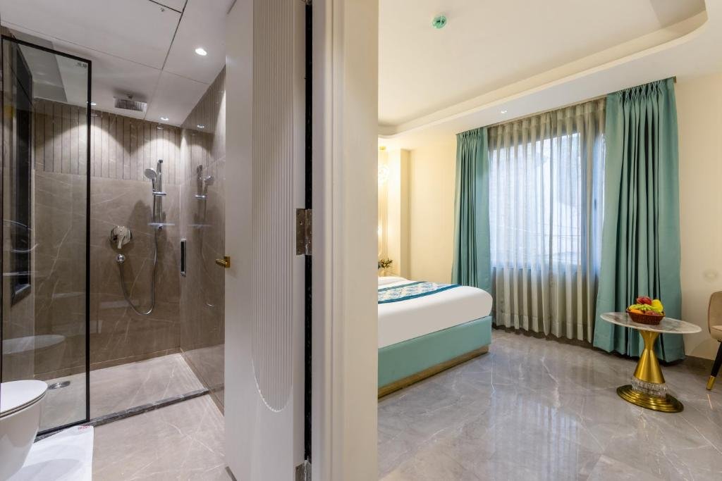 Premium Twin Room